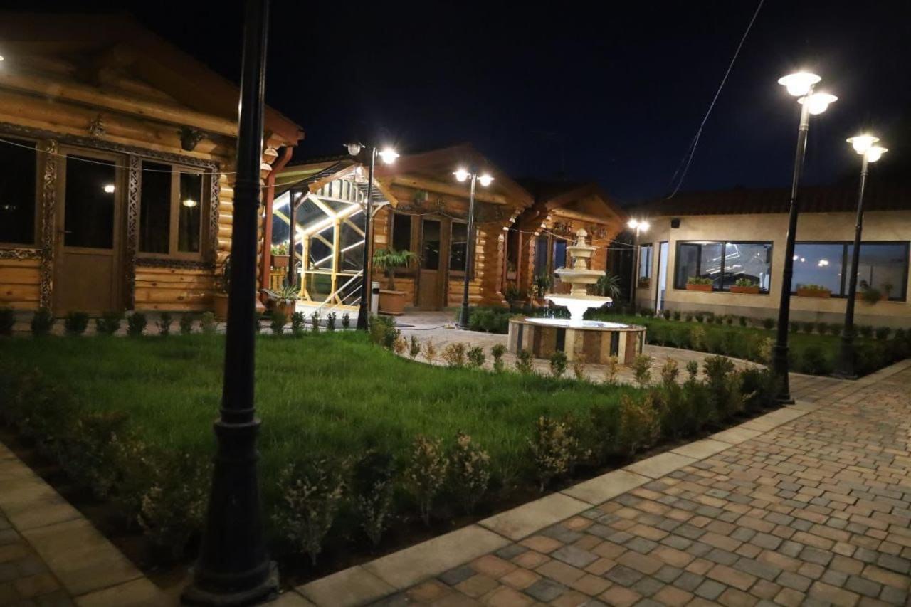 Tnak Hotel Jerevan Exteriér fotografie