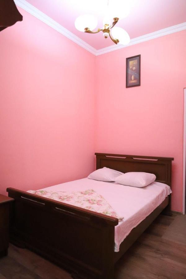 Tnak Hotel Jerevan Exteriér fotografie