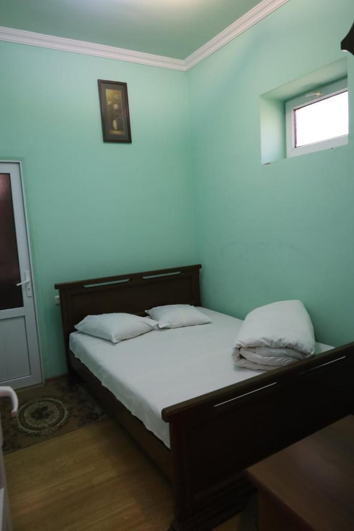Tnak Hotel Jerevan Exteriér fotografie