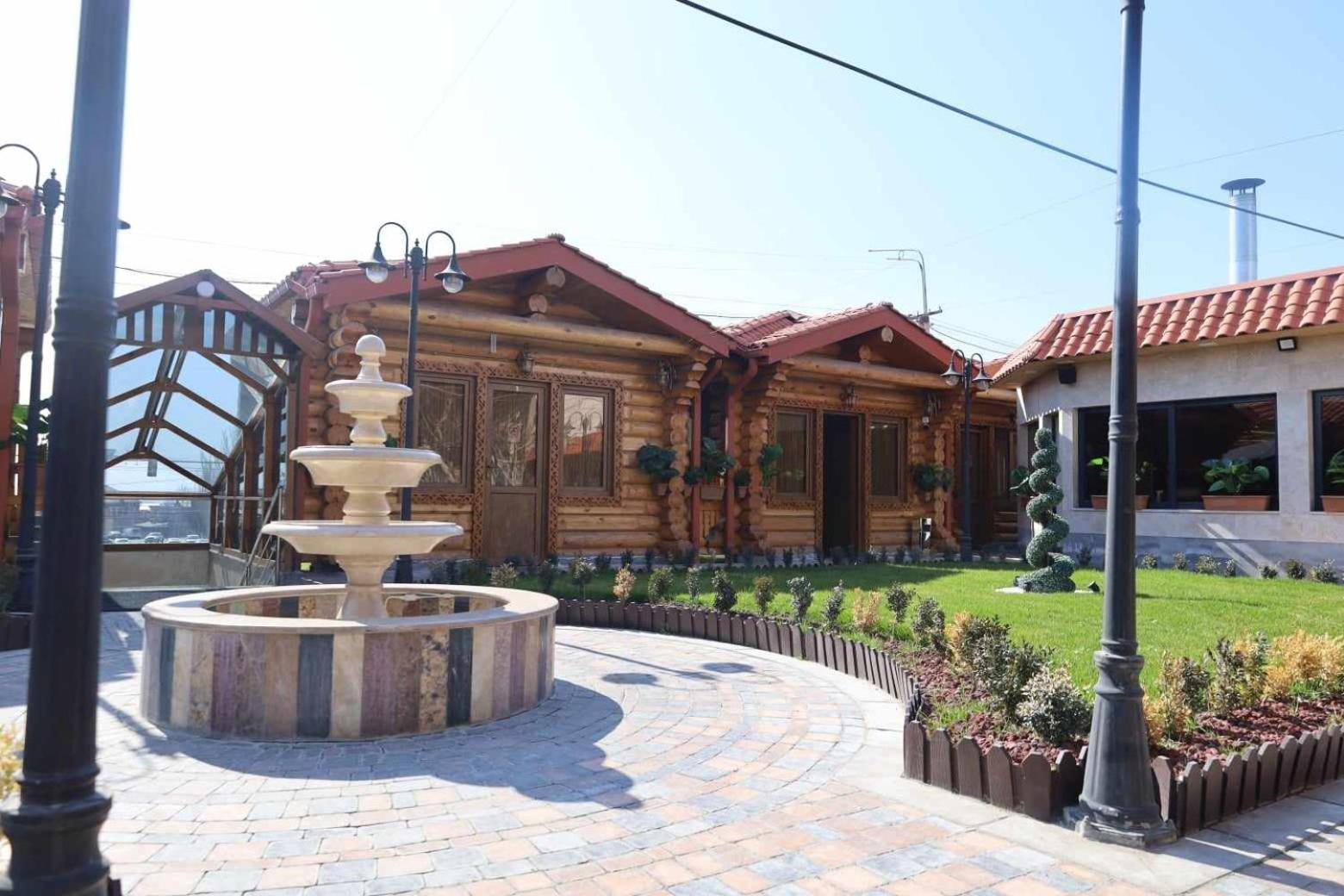 Tnak Hotel Jerevan Exteriér fotografie